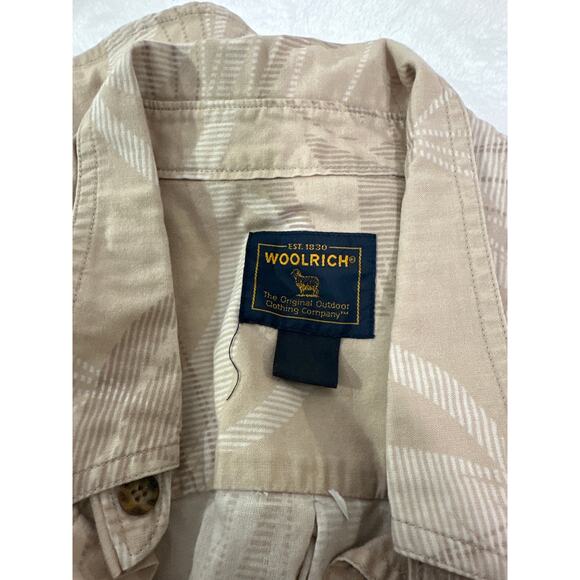 Woolrich Shirt Mens Medium Floral Hawaiian Beach Fishing Button Up Outdoors SS - Picture 2 of 4